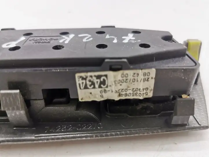Toyota Corolla E120 E130 (2004 - 2007) 54035084 Кнопка стеклоподъемников — фото 4