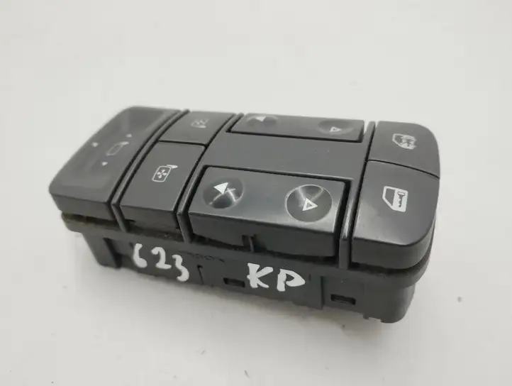 Opel Vectra C (2002 - 2005) 13224056 Блок кнопок стеклоподъемников — фото 4