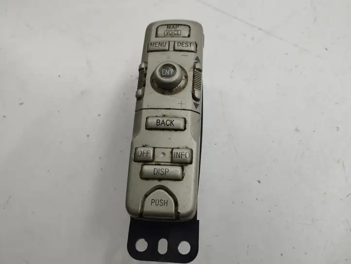 Toyota Avensis T250 (2003 - 2006) 8682520010 Другие включатели / ручки/ переключатели — фото 1