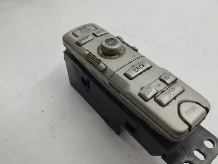 Toyota Avensis T250 (2003 - 2006) 8682520010 Другие включатели / ручки/ переключатели — фото 5