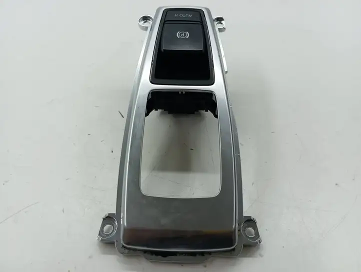 BMW X5 E70 (2006 - 2013) 6975467 Кнопка ручного тормоза — фото 4