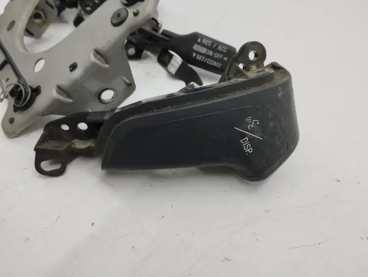 Toyota Avensis T250 (2003 - 2006) 1521Z37 Кнопки на рулевом колесе — фото 2