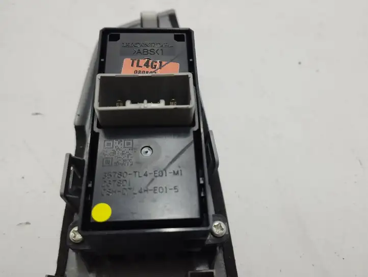 Honda Accord (2008 - 2016) 35780TL4E01M1 Блок кнопок стеклоподъемников — фото 3