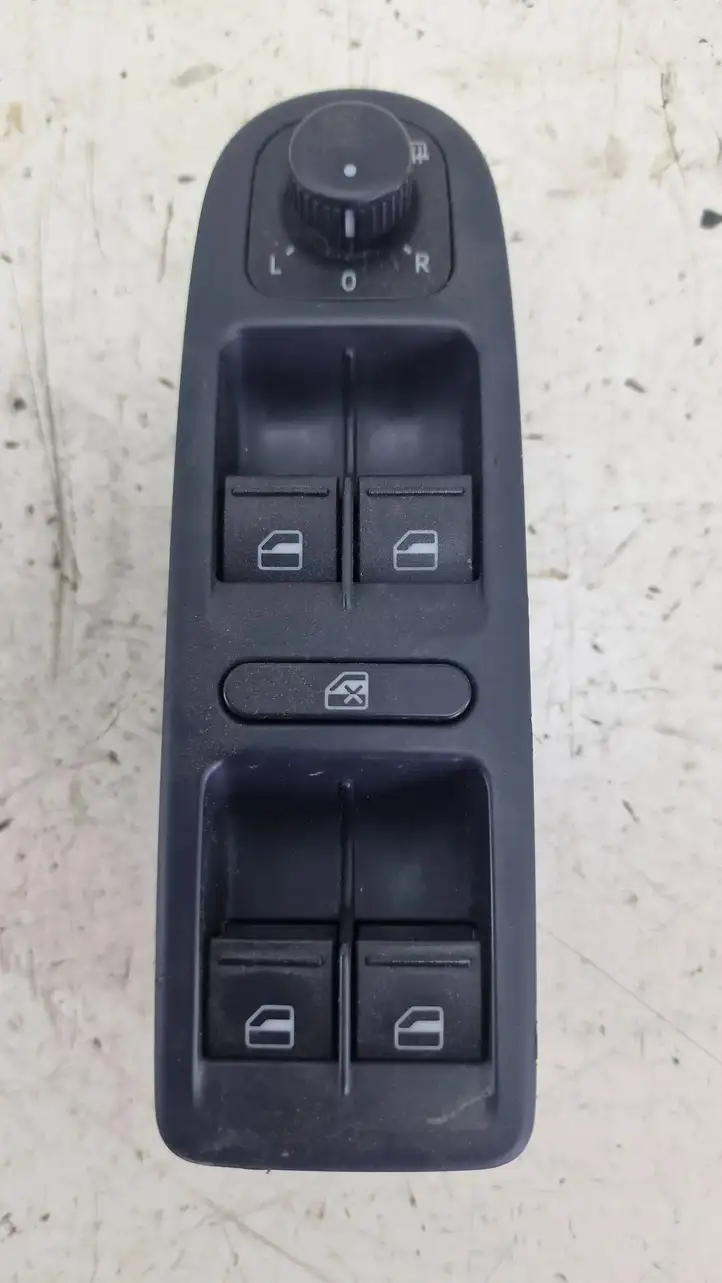 Volkswagen Golf VI (2009 - 2013) 5K0867255A Накладка кнопки стеклоподъемника — фото 1