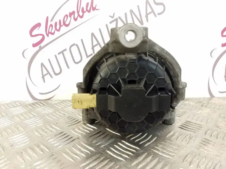 Audi A4 S4 B9 (2015 - 2019) 4M0199372 Опора двигателя — фото 11