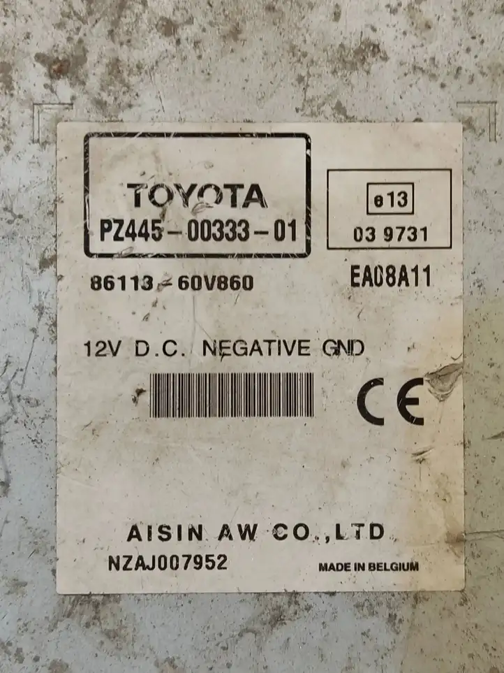 Toyota Avensis T270 (2009 - 2012) PZ4450033301 Магнитола / мультимедийная система — фото 4