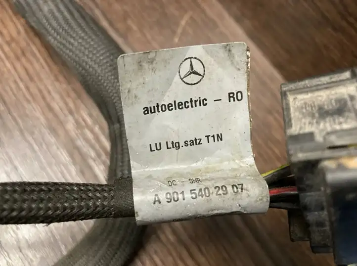 Mercedes-Benz Sprinter W901 W902 W903 W904 (1995 - 2007) 0001501215 Прочая электропроводка — фото 2