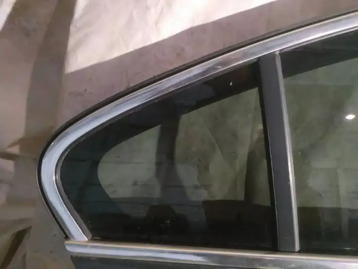 Opel Insignia A (2008 - 2017) Форточка двери — фото 2