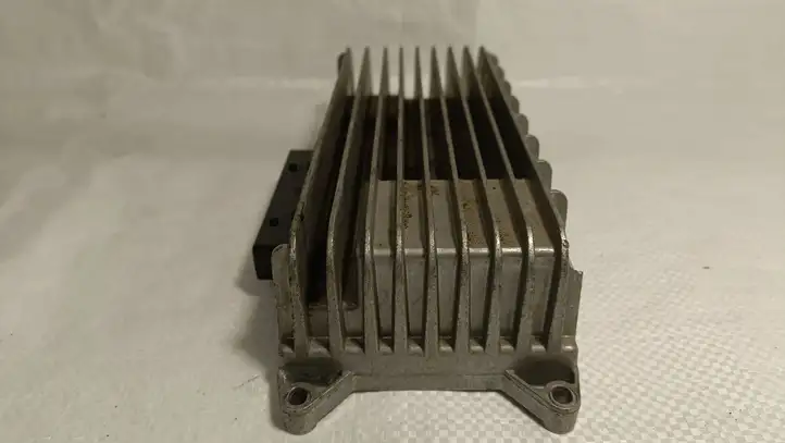 Audi A4 S4 B8 8K (2007 - 2011) 8T0035223AE Усилитель звука — фото 4