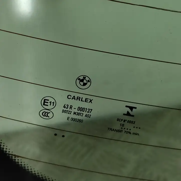 BMW 5 G30 G31 (2016 - ) 7388750 Заднее стекло — фото 8