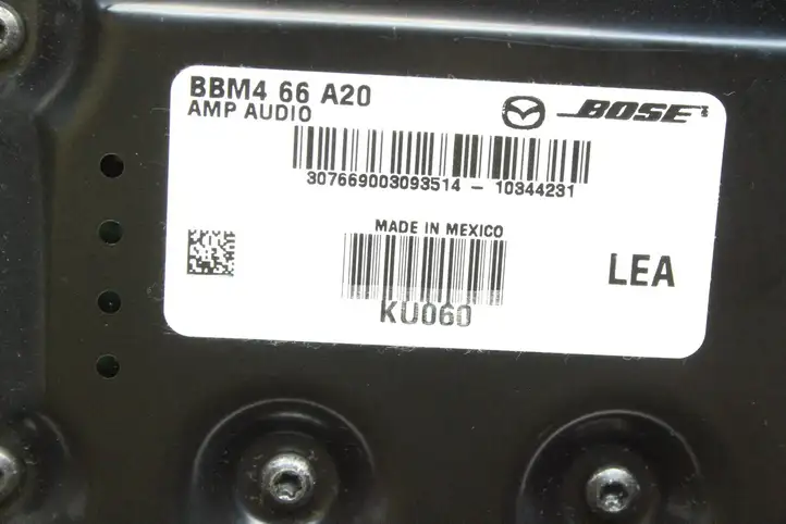 Mazda 3 II (2011 - 2013) BBM466A20 Усилитель звука — фото 4