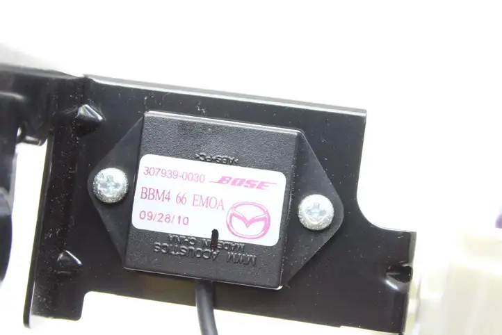 Mazda 3 II (2011 - 2013) BBM466EM0A Микрофон (Bluetooth / телефон) — фото 4