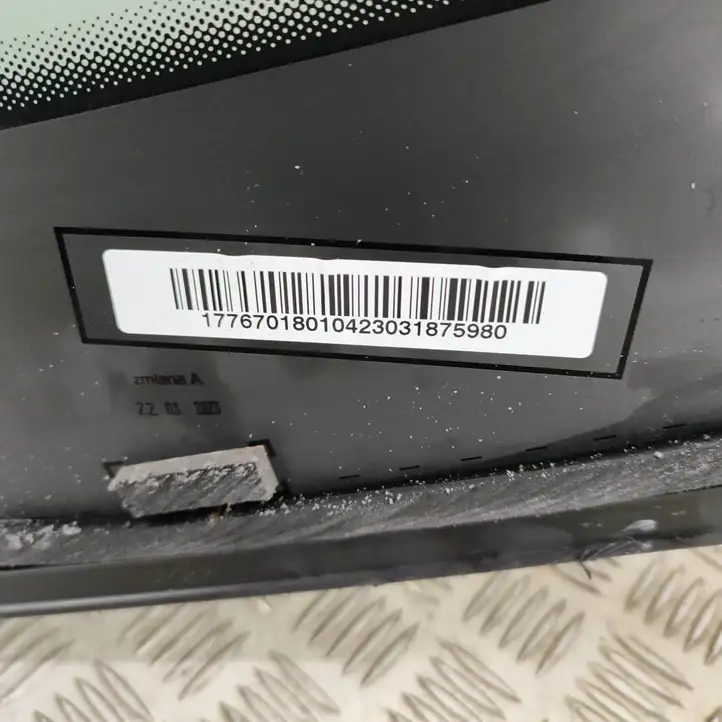 Mercedes-Benz CLA C118,X118 (2019 - ) A1776701801 Переднее стекло — фото 7