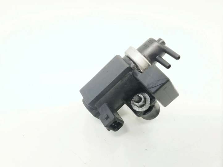 2247906 BMW 3 E46 Solenoidinis vožtuvas