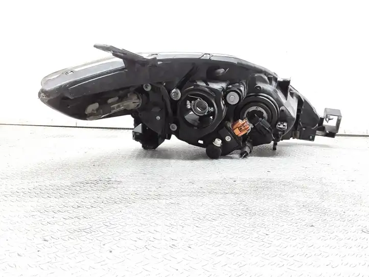 Mazda 5 (2005 - 2010) 04221610 Передняя фара — фото 2