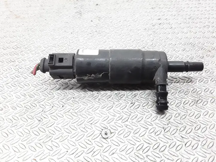 Audi A3/S3 8L (2000 - 2003) 1J0955681 Насос омывателя стекла — фото 3