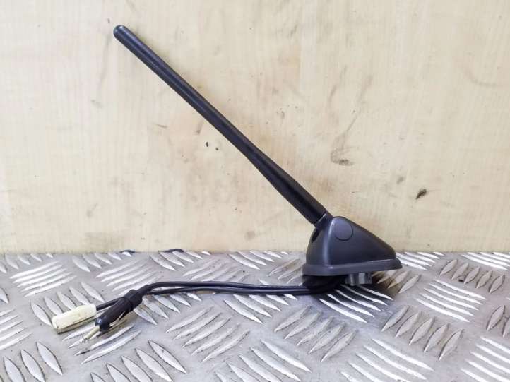 Peugeot 4007 Radio antena