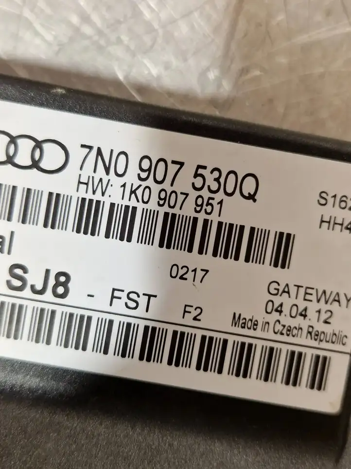 Volkswagen PASSAT B7 (2011 - 2014) 7N0907530Q Модуль Gateway — фото 4