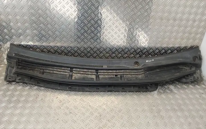 Toyota Prius (XW30) (2009 - 2015) 5578147090 Жабо стеклоочистителей — фото 1