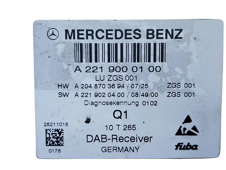 Mercedes-Benz E C207 W207 (2009 - 2017) A2219000100 Усилитель антенны — фото 2
