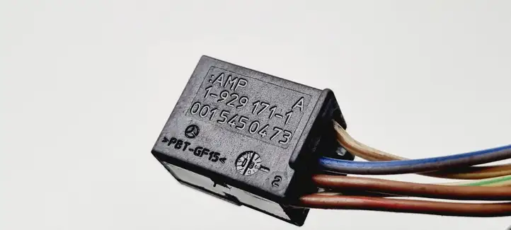Mercedes-Benz C W203 (2000 - 2007) 0015450473 Прочая электропроводка — фото 3
