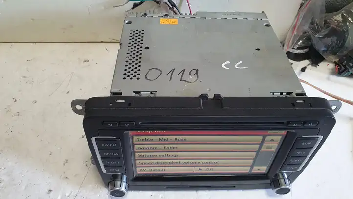 Volkswagen PASSAT B7 (2011 - 2014) 1T0035680D Магнитола / мультимедийная система — фото 12