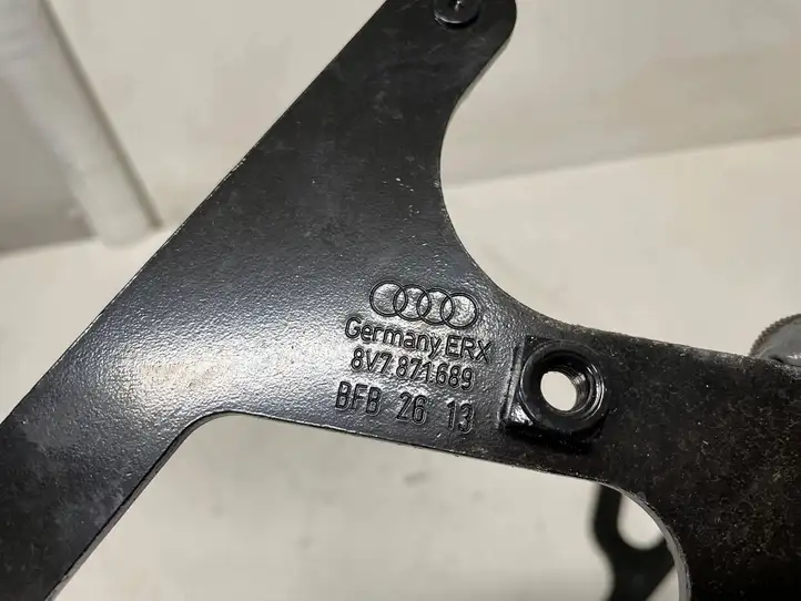 Audi A3/S3 8V (2012 - 2016) 8V7871690 Замок складной крыши — фото 5