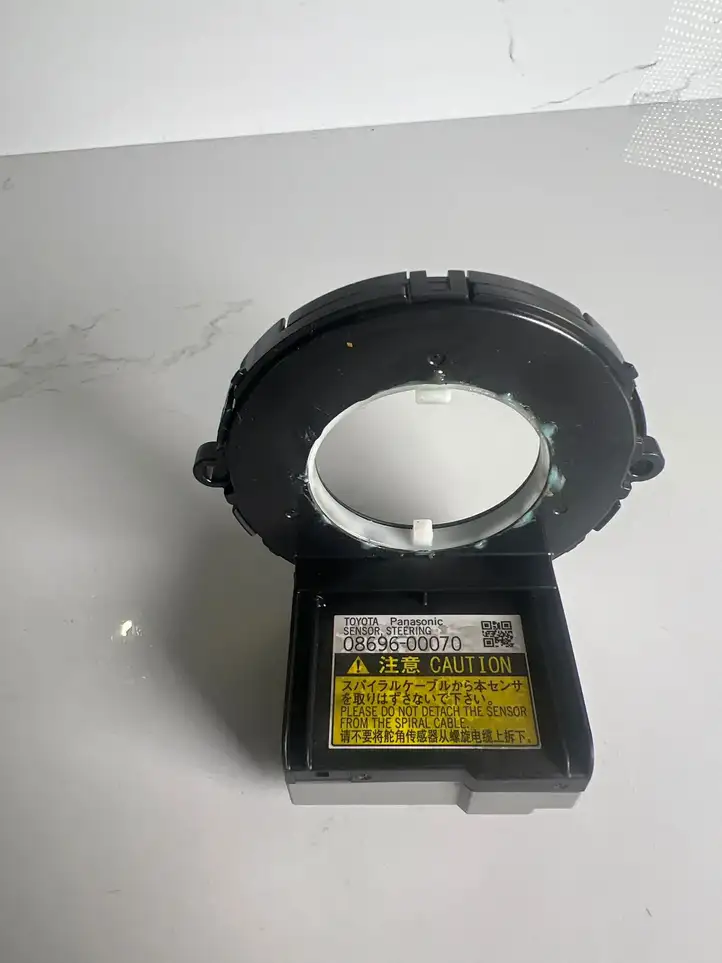 Toyota Prius+ (ZVW40) (2011 - 2018) 0869600070 Датчик угла поворота руля — фото 1