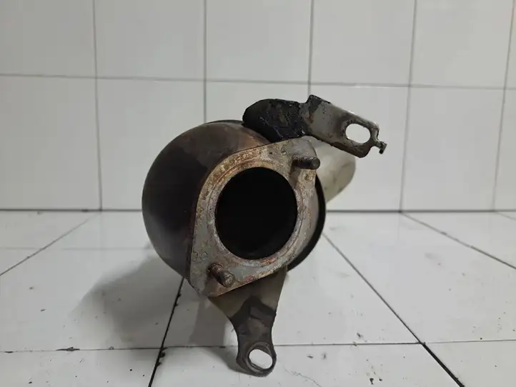 Volkswagen Jetta V (2005 - 2010) 1K0254200 Катализатор / DPF / FAP — фото 4