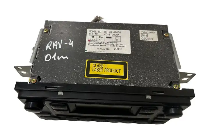 Toyota RAV 4 (XA20) (2000 - 2005) 8612042060 Магнитола / мультимедийная система — фото 2