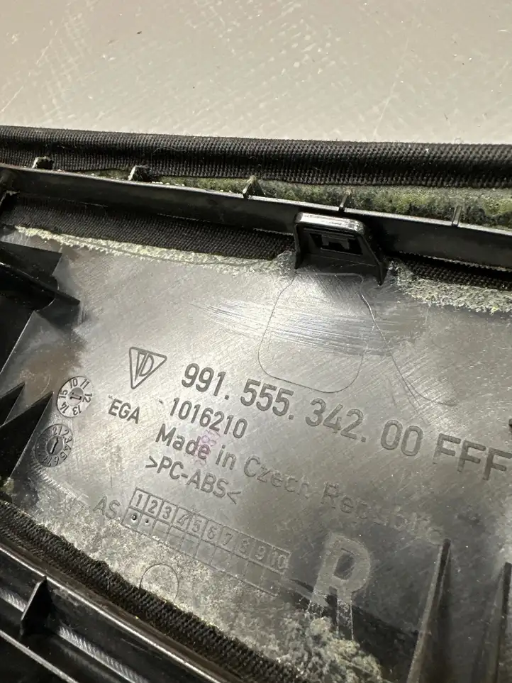 Porsche 911 991 (2011 - 2019) 99155534200 Прочая отделка багажника — фото 4