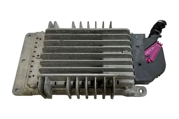 Audi A3/S3 8P (2004 - 2008) 8P4035223 Усилитель звука — фото 4