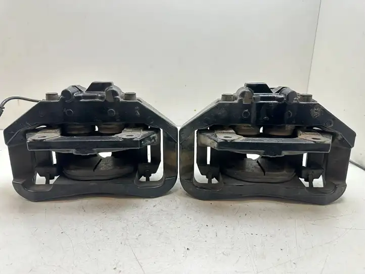 BMW M5 E60/E61 (2004 - 2010) 2282808 Комплект тормозной системы — фото 8