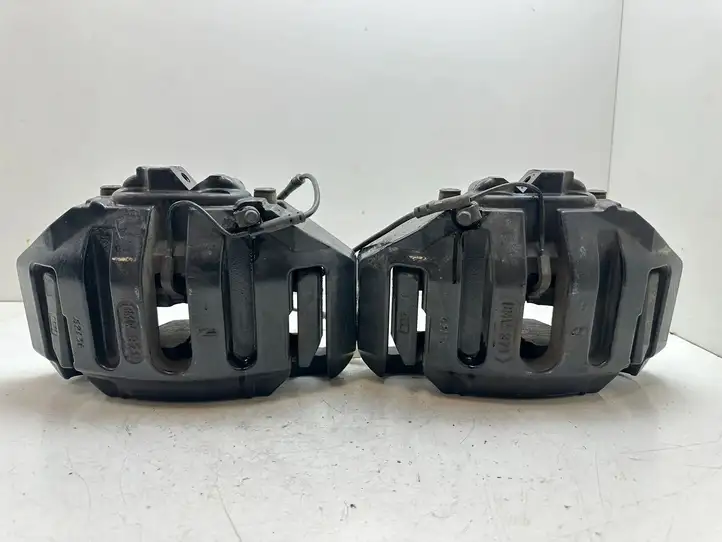 BMW M5 E60/E61 (2004 - 2010) 2282808 Комплект тормозной системы — фото 55