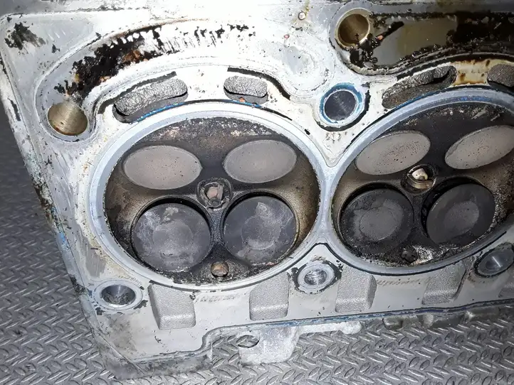 Volkswagen Jetta V (2005 - 2010) 03C103358 Головка блока цилиндров — фото 3