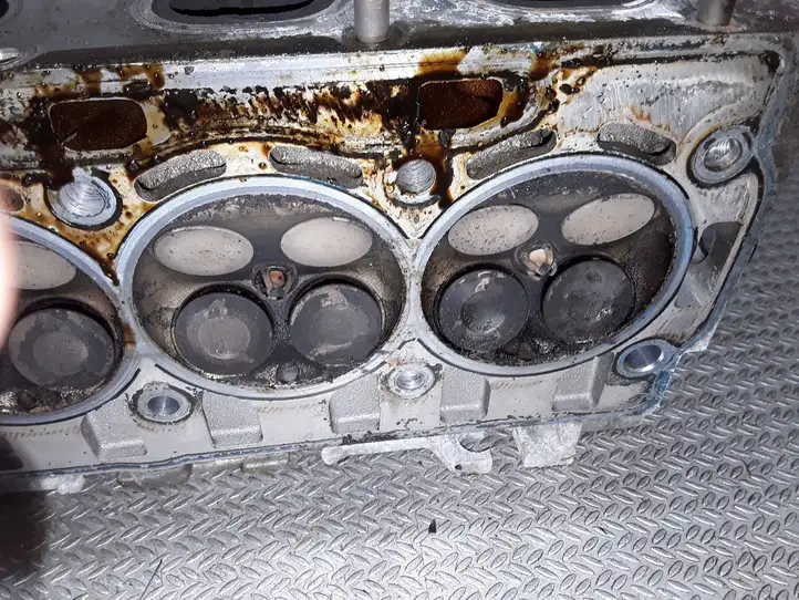 Volkswagen Jetta V (2005 - 2010) 03C103358 Головка блока цилиндров — фото 4