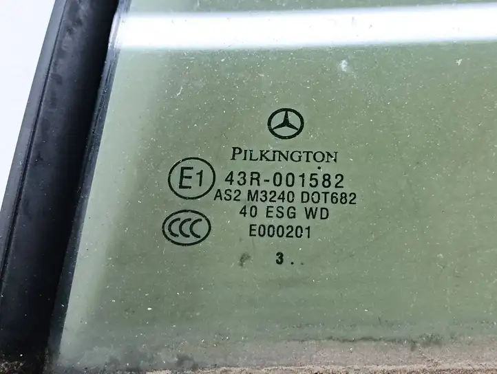 Mercedes-Benz C W203 (2000 - 2007) 43R001582 Форточка двери — фото 5
