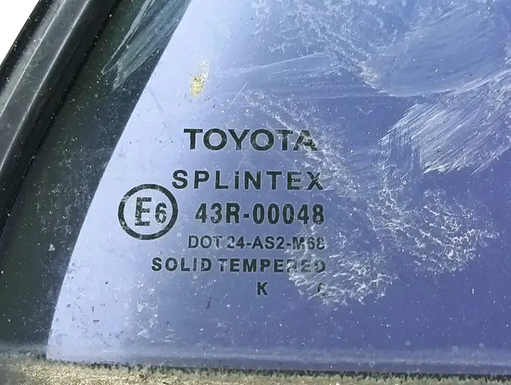 Toyota Corolla E120 E130 (2004 - 2007) 43R00048 Форточка двери — фото 5