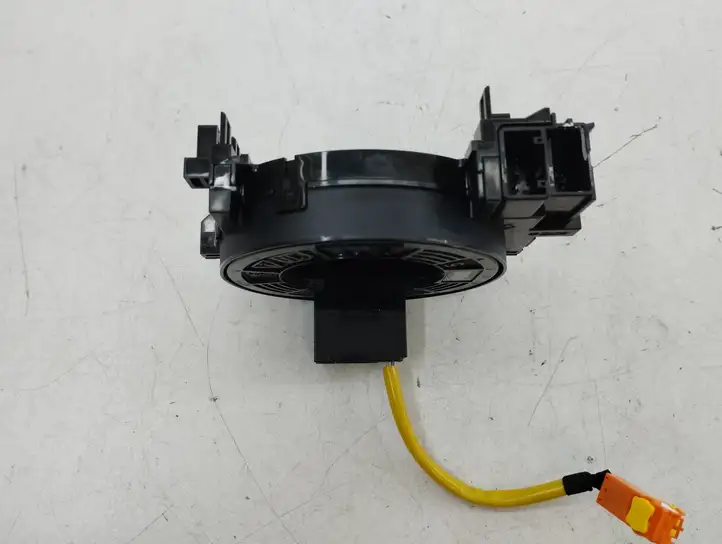 Toyota RAV 4 (XA40) (2012 - 2018) Контактное кольцо SRS — фото 7