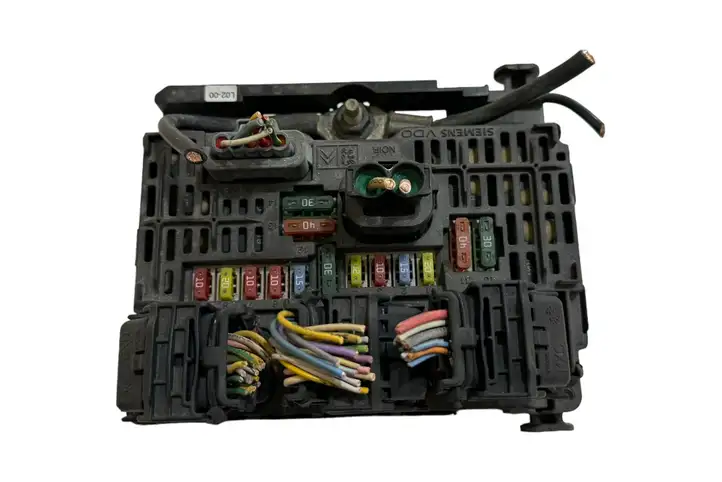 Peugeot 407 (2004 - 2011) 9661682680 Модуль управления BSM — фото 3