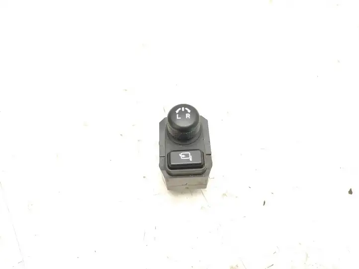 Suzuki Swift III (2017 - ) 52R52888 Кнопка стеклоподъемников — фото 2