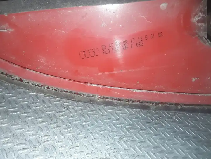 Audi A3/S3 8L (2000 - 2003) 8L0945096 Задний фонарь в кузове — фото 2