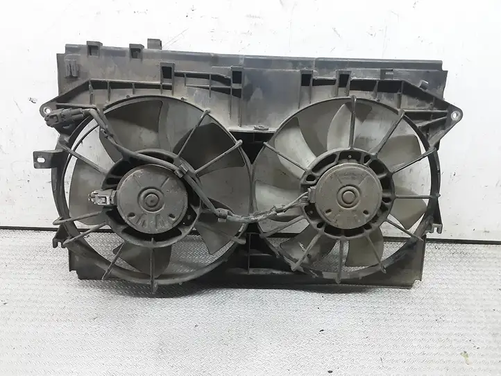 Toyota Corolla Verso E121 (2001 - 2004) 1636327040 Электровентилятор радиатора — фото 3