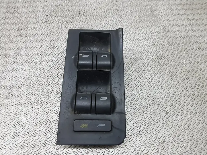 Audi A6 S6 C5 4B (1997 - 2001) 4B0959851 Блок кнопок стеклоподъемников — фото 1