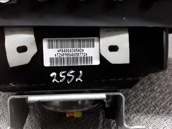 Dodge Caliber (2006 - 2012) P04664345AD Подушка безопасности пассажира — фото 2