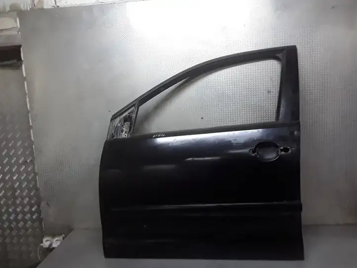 Volkswagen Polo (2005 - 2009) Дверь — фото 1