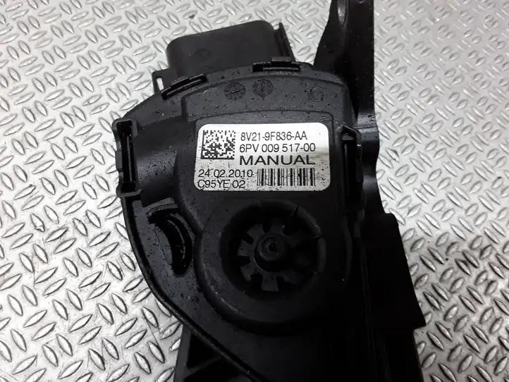 Ford Fiesta (2009 - 2012) 8V219F836AA Педаль акселератора — фото 2