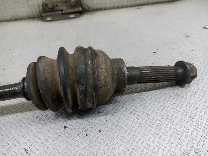 Subaru Legacy (1999 - 2003)   Задняя полуось