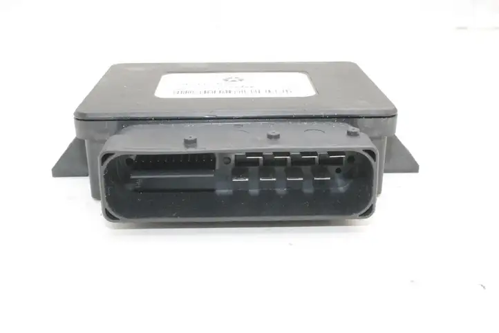 Jeep Cherokee (2013 - 2017)  68241546AA Блок управления заднего тормоза (EMF)