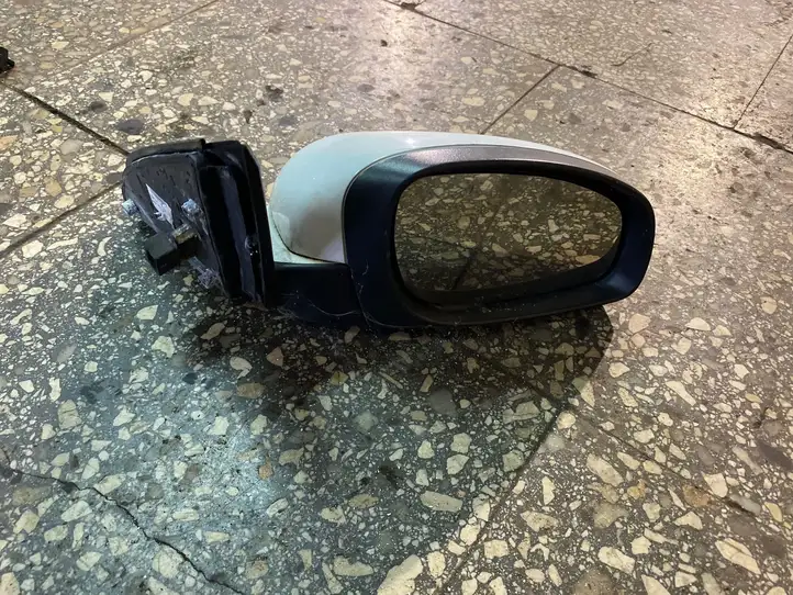 Opel Astra J (2009 - 2012) Боковое зеркало с электроприводом — фото 1